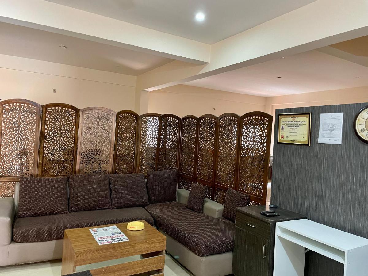 The Inn Mysuru Zewnętrze zdjęcie